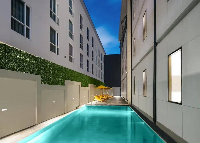 Urban Styles Hitz Hotel Kuta (Bali)