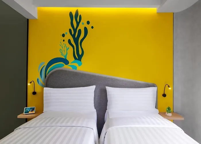 Urban Styles Hitz Hotel 2*