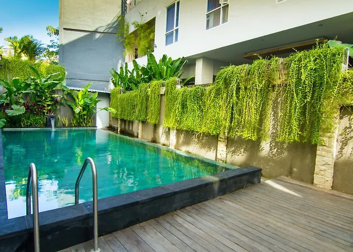 Urban Styles Hitz Kuta (Bali)