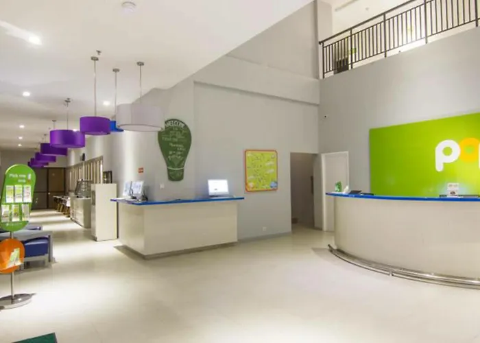 Urban Styles Hitz Hotel
